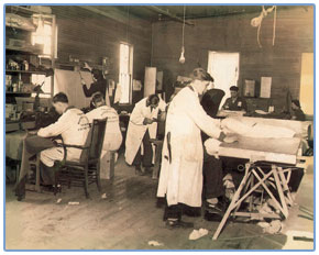 The Gardner factory in the 30's. Interestingly, custom quality mattresses are even today largely put together by hand.
